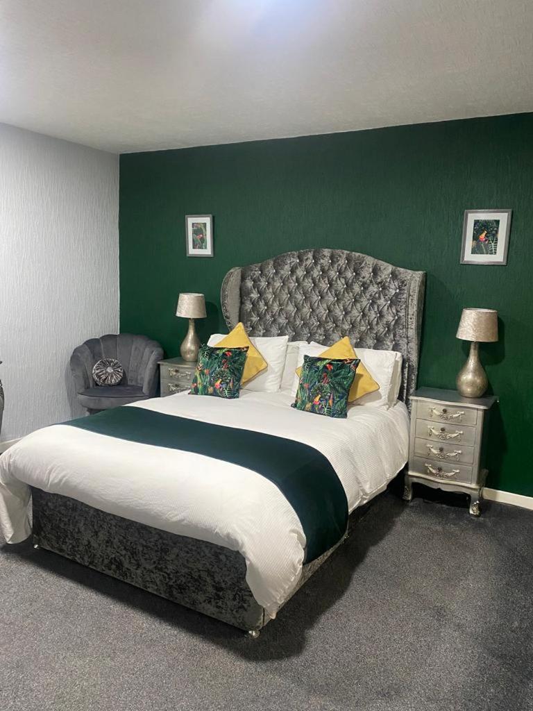 Saphire Glasgow Apartments Giffnock Εξωτερικό φωτογραφία